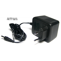 ICOM 220V WALL CHARGER       +