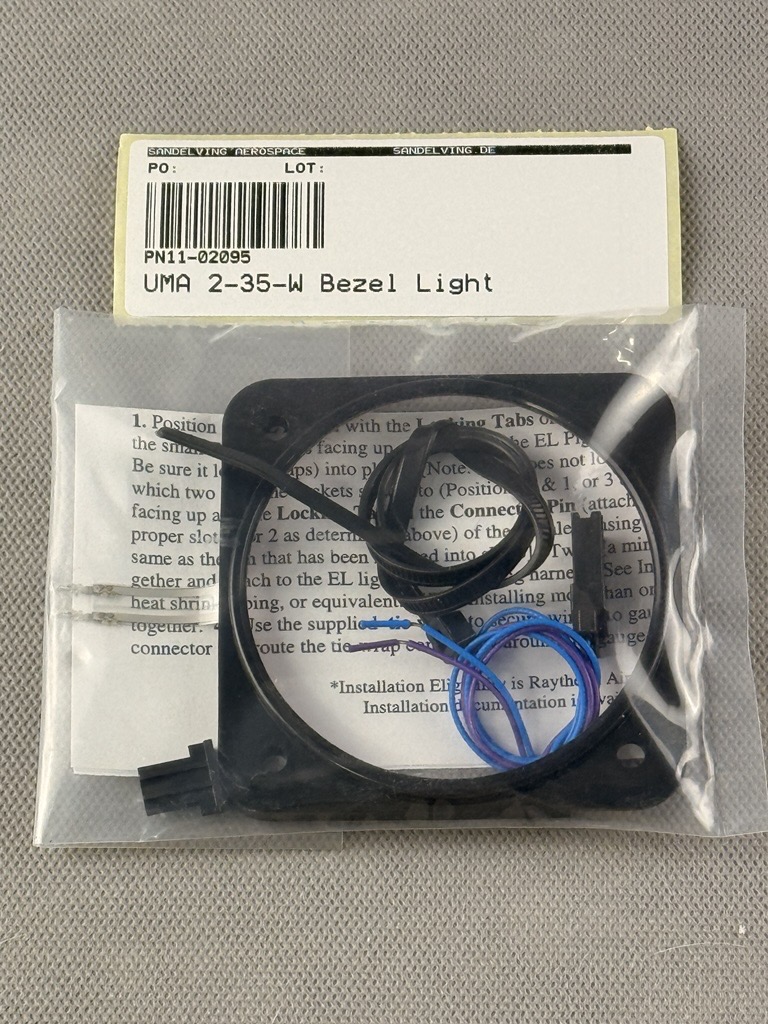 UMA 2-35-W Bezel Light